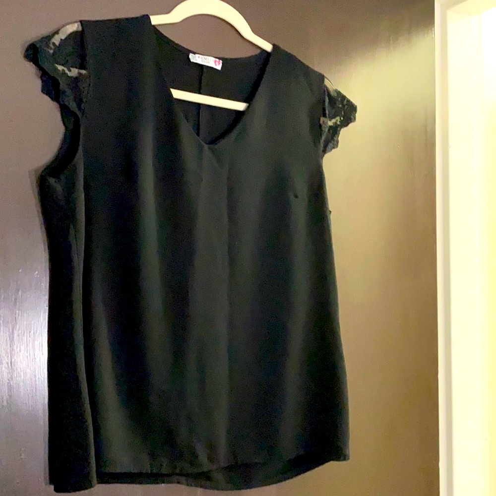 Woman blouse